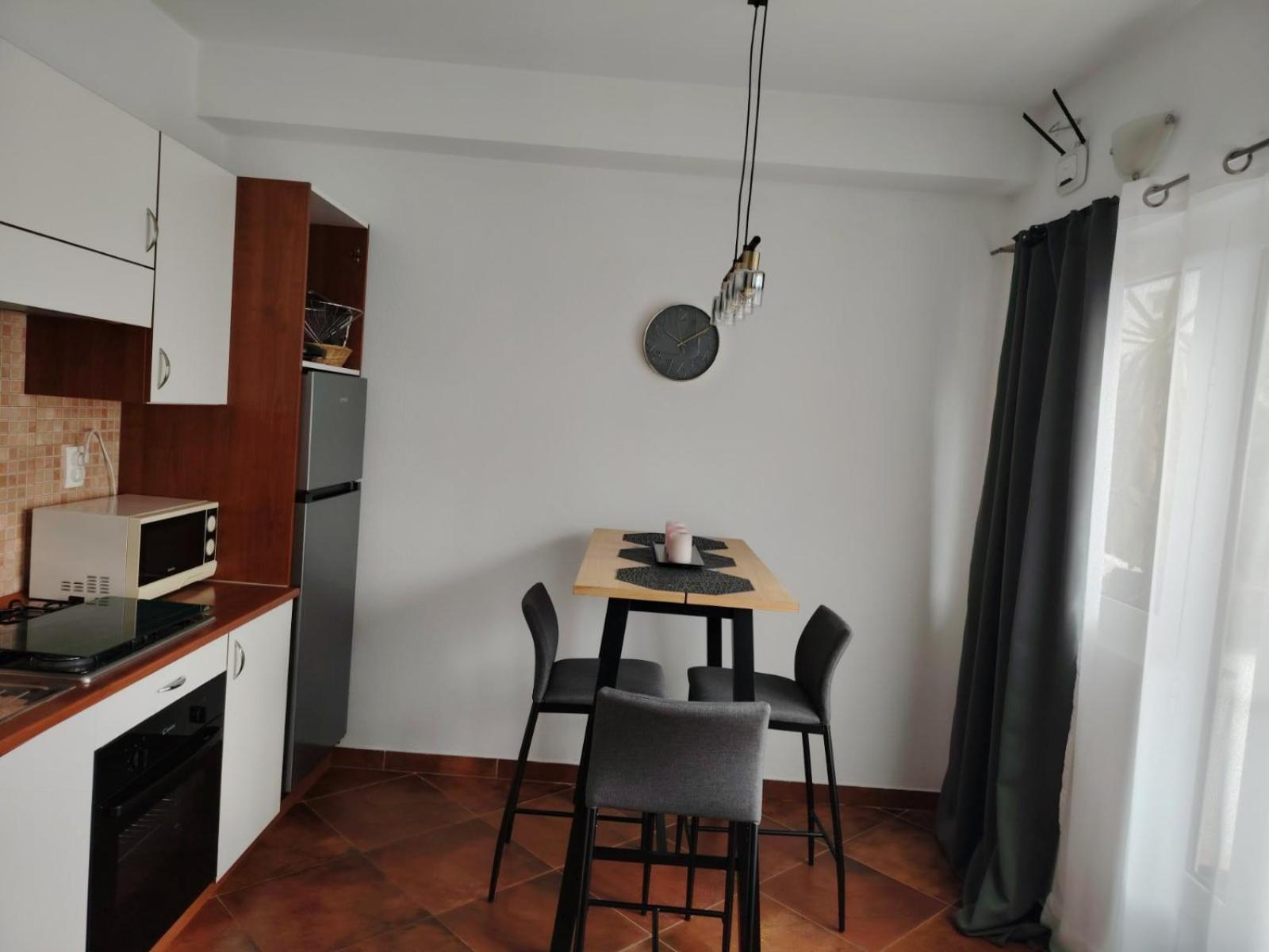 Apartments Ella Makarska Dış mekan fotoğraf